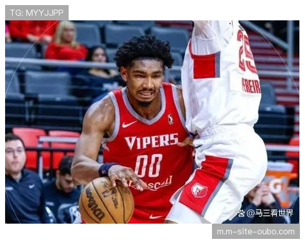 里奥格兰德河谷毒蛇戴申尼克斯20分6篮板7助攻 全面数据背后9次失误